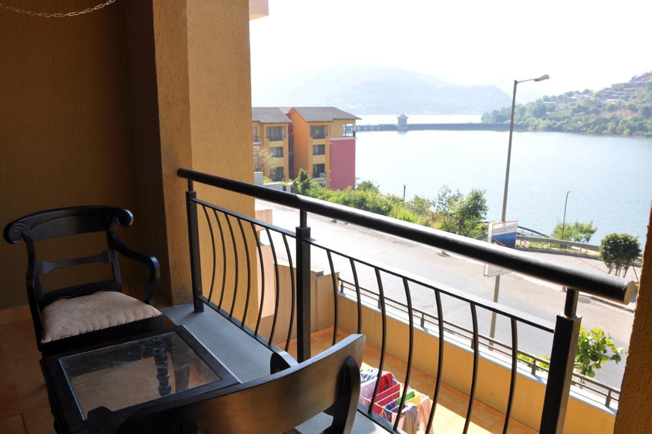 2BHK Lake View Apartment Lavasa Buitenkant foto
